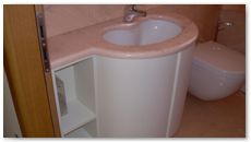 Arredamento: bagno tondo laccato