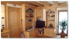 Arredamento in legno: sala rustica